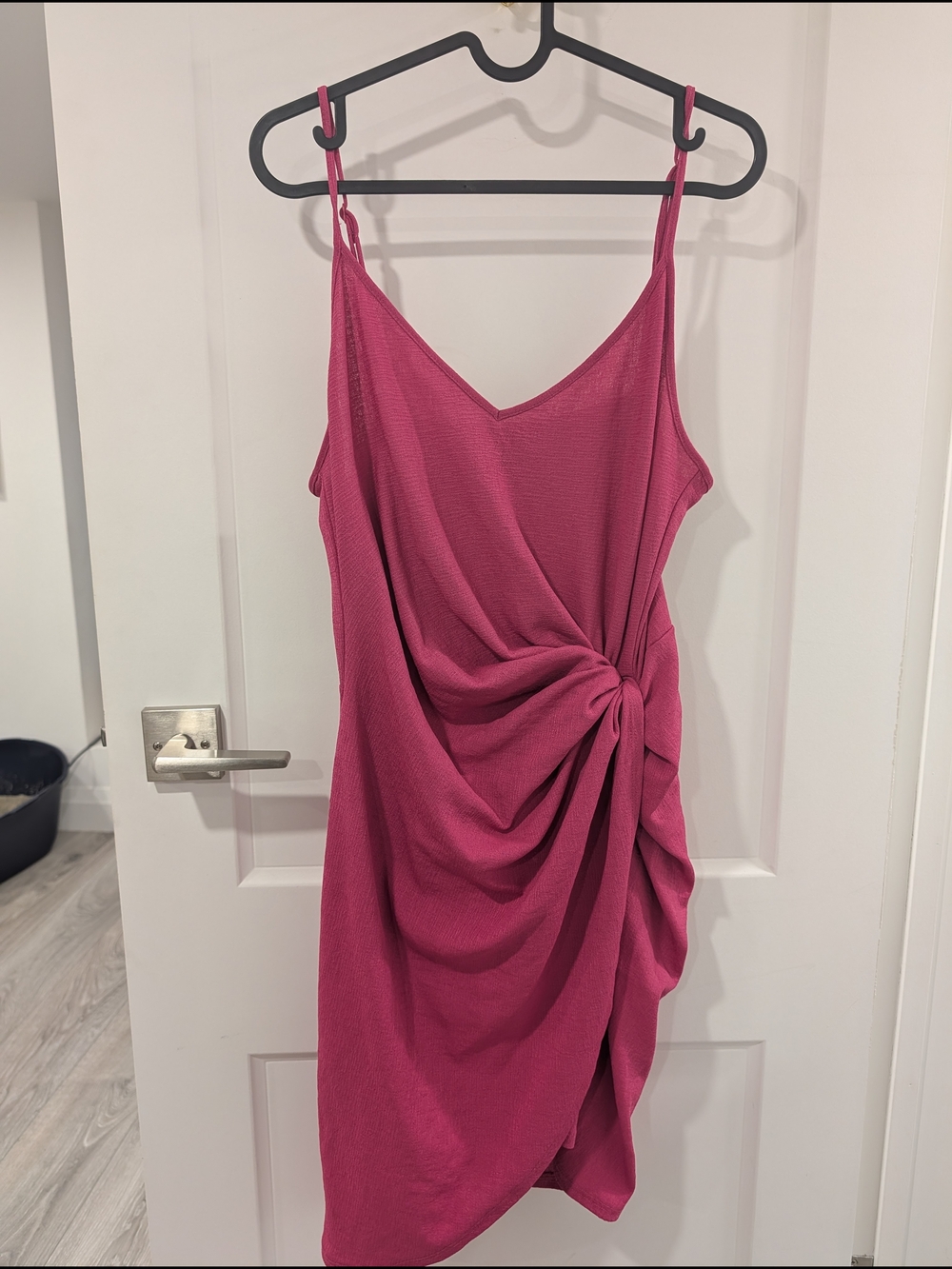 Sleeveless Pink Knot-Front Stretch Fabric Dress